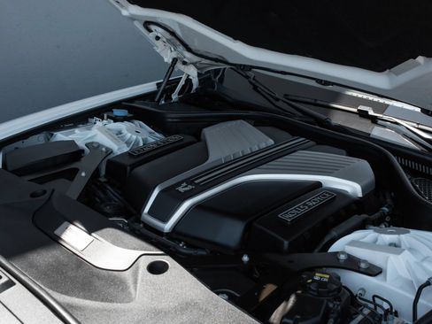 Used 2021 Rolls-Royce Ghost AWD/4WD image 38