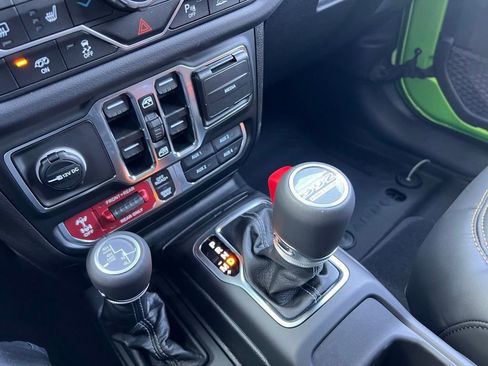 New 2025 Jeep Wrangler Unlimited Rubicon 392 image 17