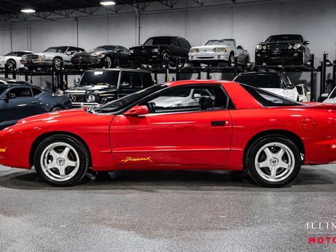 Used 1993 Pontiac Firebird Formula image 2
