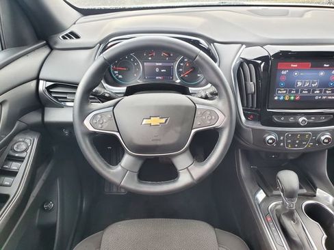 Certified 2023 Chevrolet Traverse LT image 15