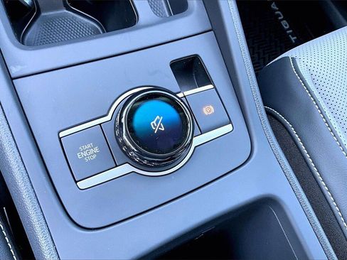 New 2026 Volkswagen Tiguan SE image 28