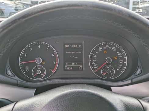 Used 2014 Volkswagen Passat 1.8T SE image 17