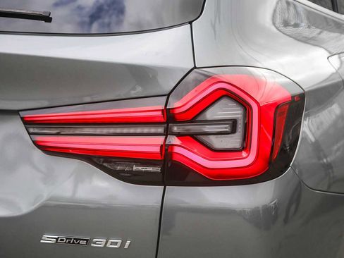 Certified 2023 BMW X3 sDrive30i w/ Convenience Package image 7