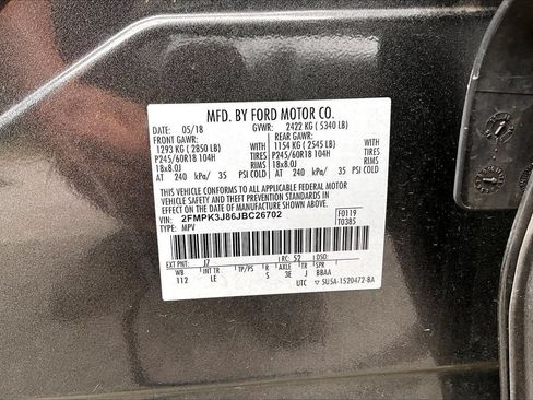 Used 2018 Ford Edge SEL w/ Equipment Group 201A FWD image 16