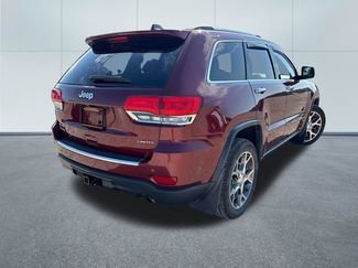 Used 2019 Jeep Grand Cherokee Limited w/ Trailer Tow Group IV AWD/4WD video 4