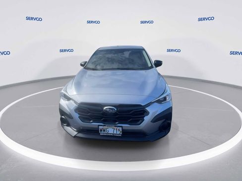 Used 2024 Subaru Crosstrek 2.0i image 3