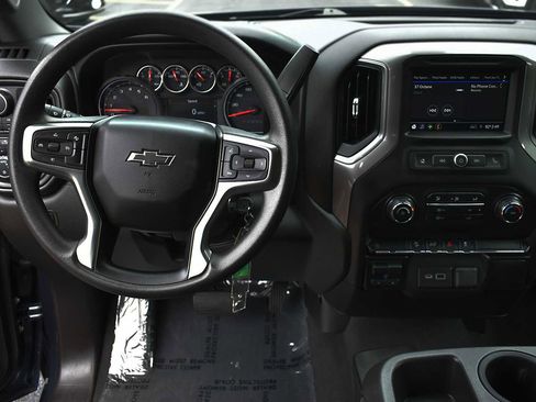Used 2021 Chevrolet Silverado 1500 Custom Trail Boss w/ Safety Confidence Package AWD/4WD image 13