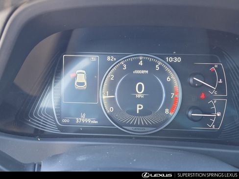 Certified 2022 Lexus UX 200 w/ Accessory Package (Z2) image 22