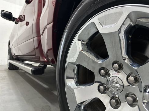 Used 2019 RAM 1500 Big Horn AWD/4WD image 16