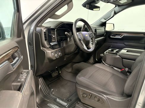 Certified 2025 Chevrolet Silverado 1500 LT w/ Protection Package image 12