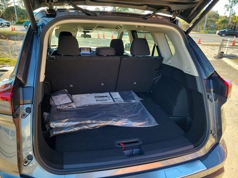 Certified 2026 Nissan Rogue SV image 14