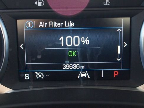 Used 2024 GMC Terrain SLE image 4