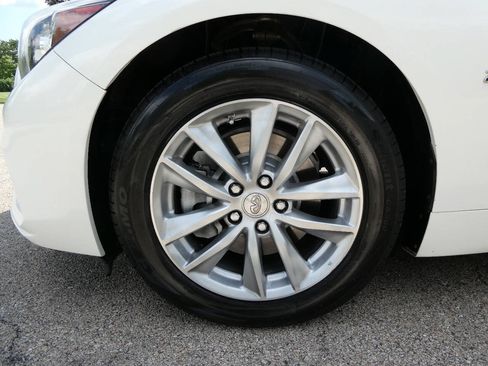 Used 2018 INFINITI Q50 Pure AWD/4WD image 31