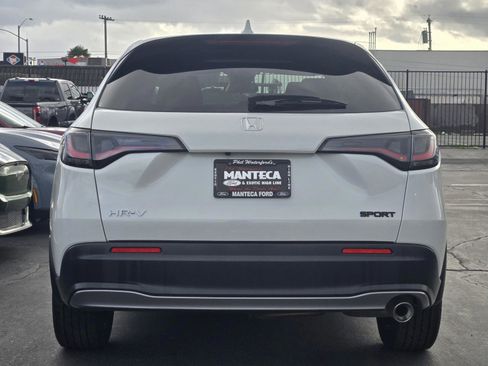 Used 2024 Honda HR-V Sport image 5