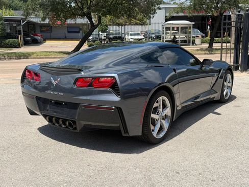 Used 2014 Chevrolet Corvette Stingray Coupe w/ Battery Protection Package RWD image 4
