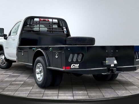 New 2026 Chevrolet Silverado 3500 LT w/ Convenience Package AWD/4WD image 3