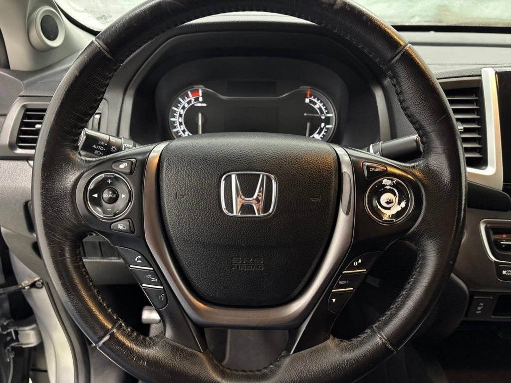 Used 2017 Honda Ridgeline RTL-T image 21