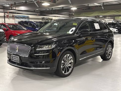 Used 2023 Lincoln Nautilus Reserve w/ Equipment Group 201A AWD/4WD image 5