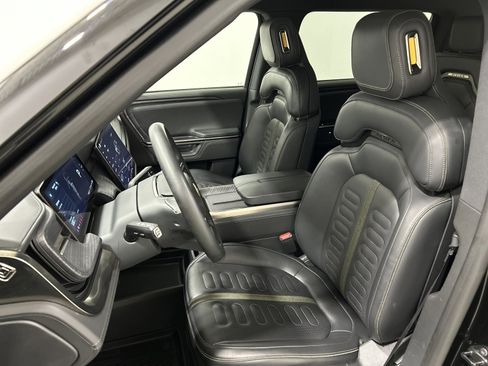 Used 2025 Rivian R1S Adventure AWD/4WD image 20