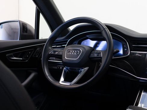 Used 2024 Audi Q7 2.0T Premium w/ Convenience Package AWD/4WD image 28