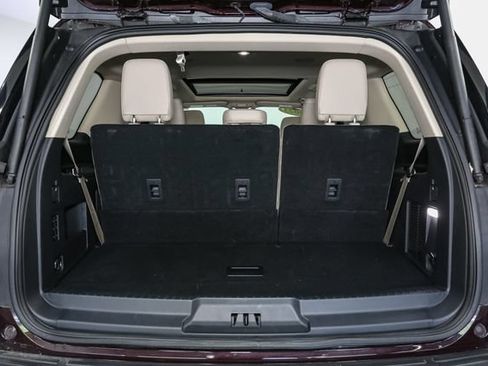 Used 2023 Ford Expedition Limited AWD/4WD image 10