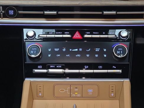 New 2026 Hyundai Santa Fe Calligraphy FWD image 27