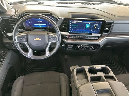 Used 2026 Chevrolet Silverado 1500 LT AWD/4WD image 15