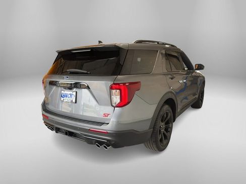 Used 2024 Ford Explorer ST w/ Technology Package image 6