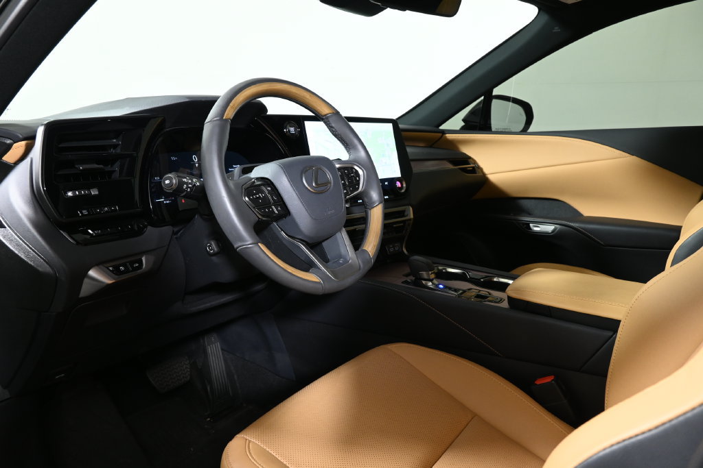 Used 2025 Lexus RX 350 Premium w/ Convenience Package AWD/4WD image 14