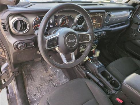 Used 2023 Jeep Wrangler Sahara image 10
