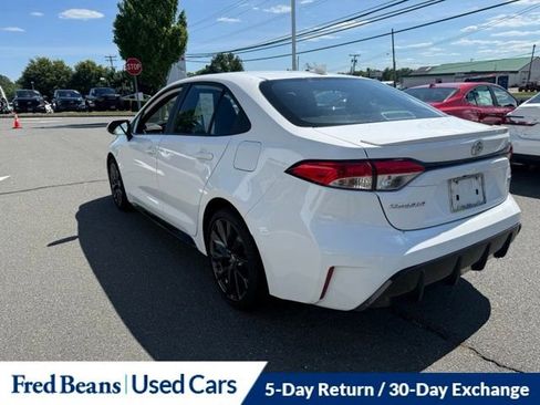 Used 2025 Toyota Corolla SE w/ SE Premium Package FWD image 16