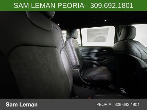 New 2025 Jeep Grand Cherokee L Altitude image 28