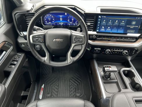 Used 2022 Chevrolet Silverado 1500 RST w/ RST All Star Premium Package image 32