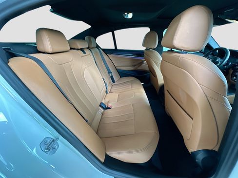 Used 2023 BMW 540i w/ M Sport Package image 28