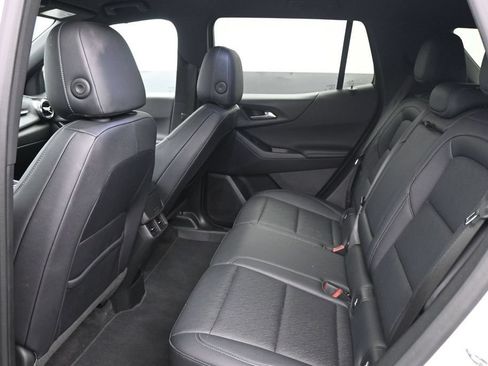 Used 2025 Chevrolet Equinox LT w/ Convenience Package II FWD image 13