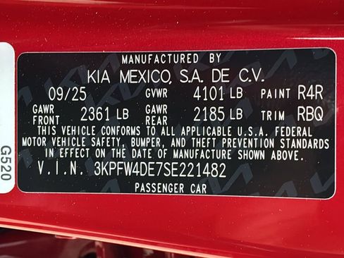 New 2025 Kia K4 GT-Line w/ GT-Line Sunroof Package FWD image 29