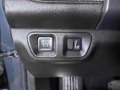 Used 2019 GMC Acadia SLE FWD image 26