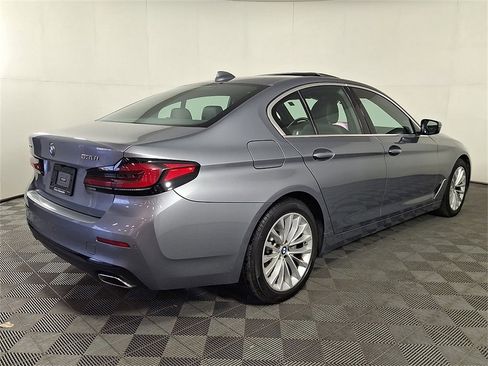 Certified 2023 BMW 530i xDrive image 9