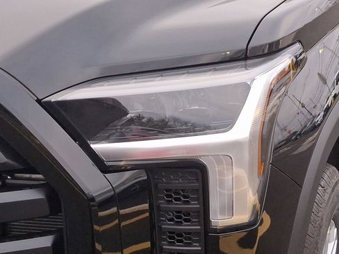 New 2025 Toyota Tundra SR5 image 10