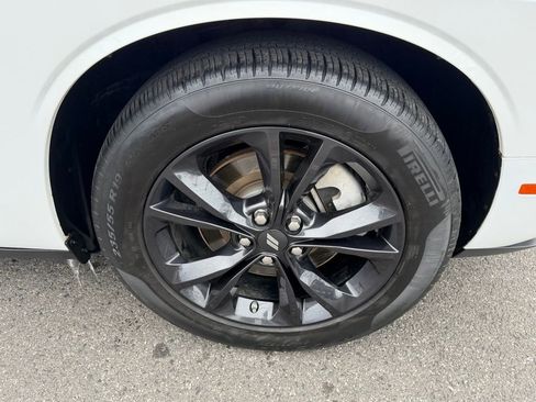 Certified 2022 Dodge Challenger SXT w/ Blacktop Package image 15
