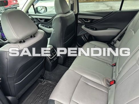 Used 2022 Subaru Outback Limited image 19