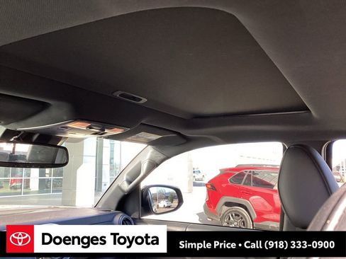 Used 2023 Toyota Tacoma Limited image 20