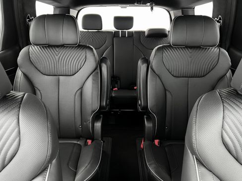 New 2025 Hyundai Palisade Calligraphy image 16