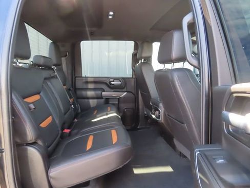 Used 2023 GMC Sierra 2500 AT4 w/ Gooseneck/5TH Wheel Package image 29