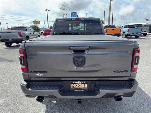 Used 2020 RAM 1500 Laramie AWD/4WD image 7