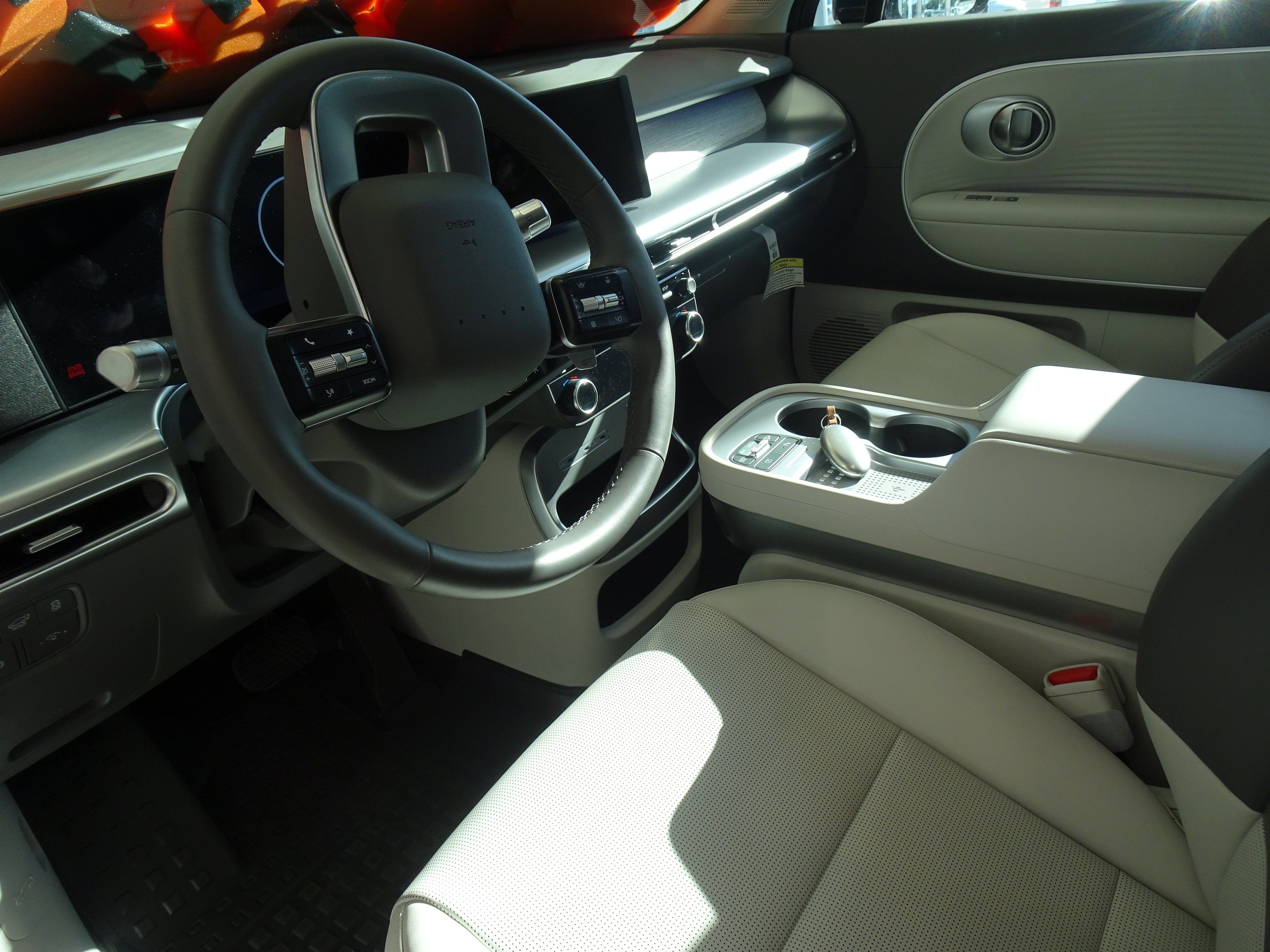 New 2026 Hyundai Ioniq 9 SEL AWD/4WD image 7