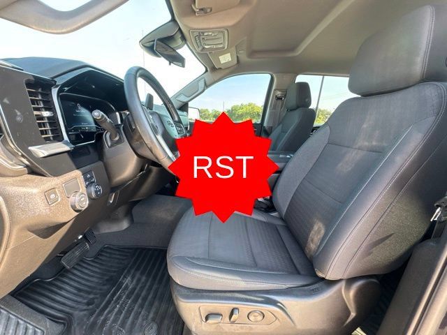 Used 2024 Chevrolet Silverado 1500 RST RWD image 2
