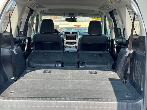 Used 2019 Lexus GX 460 Premium AWD/4WD image 36