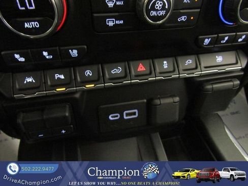 Used 2021 Chevrolet Silverado 1500 High Country AWD/4WD image 43