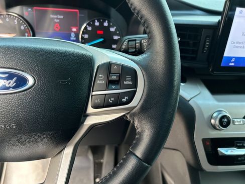 Used 2023 Ford Explorer XLT RWD image 23